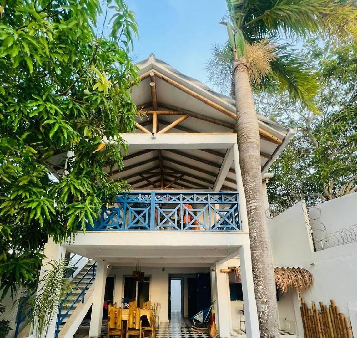 Villa Cuatro Palmas House